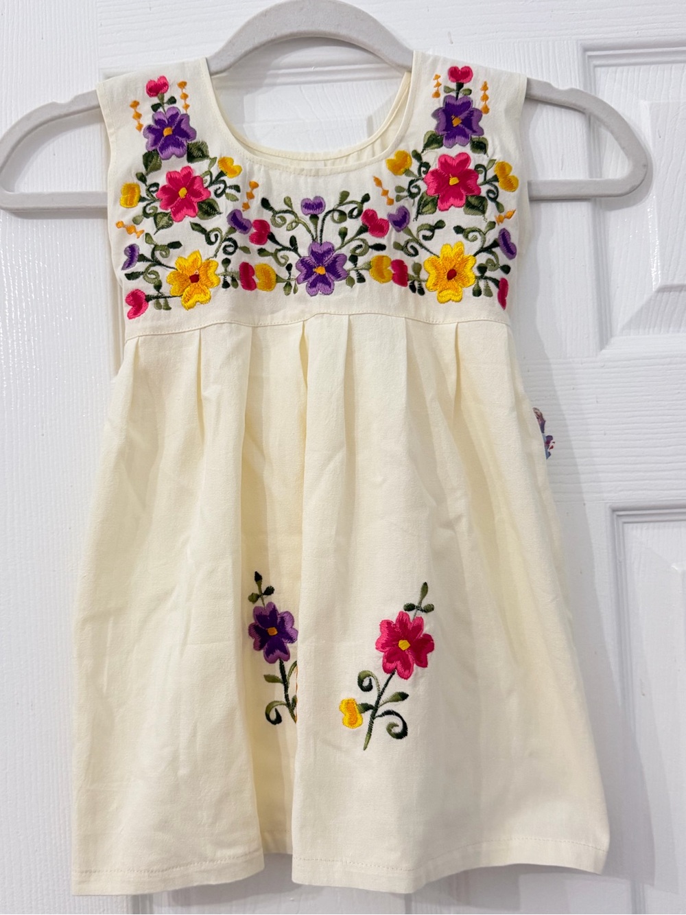 Girls Cream Mexican Embroidered Floral size 3
